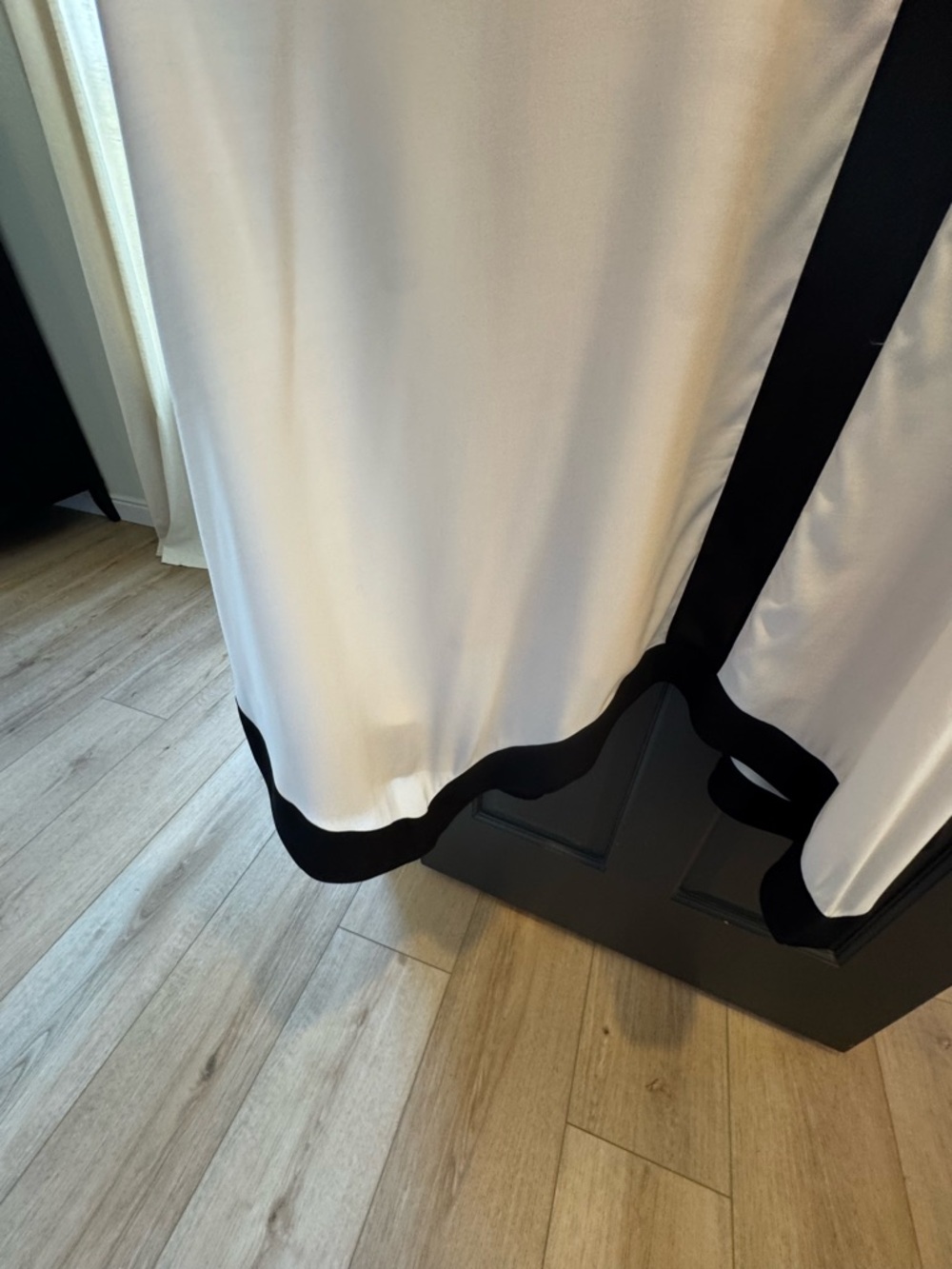 Evereve Cream and Black Contrast Asymmetrical Slip Dress - Picture 5 of 9